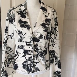Yansi Fugel Size 16 cotton stretch jacket